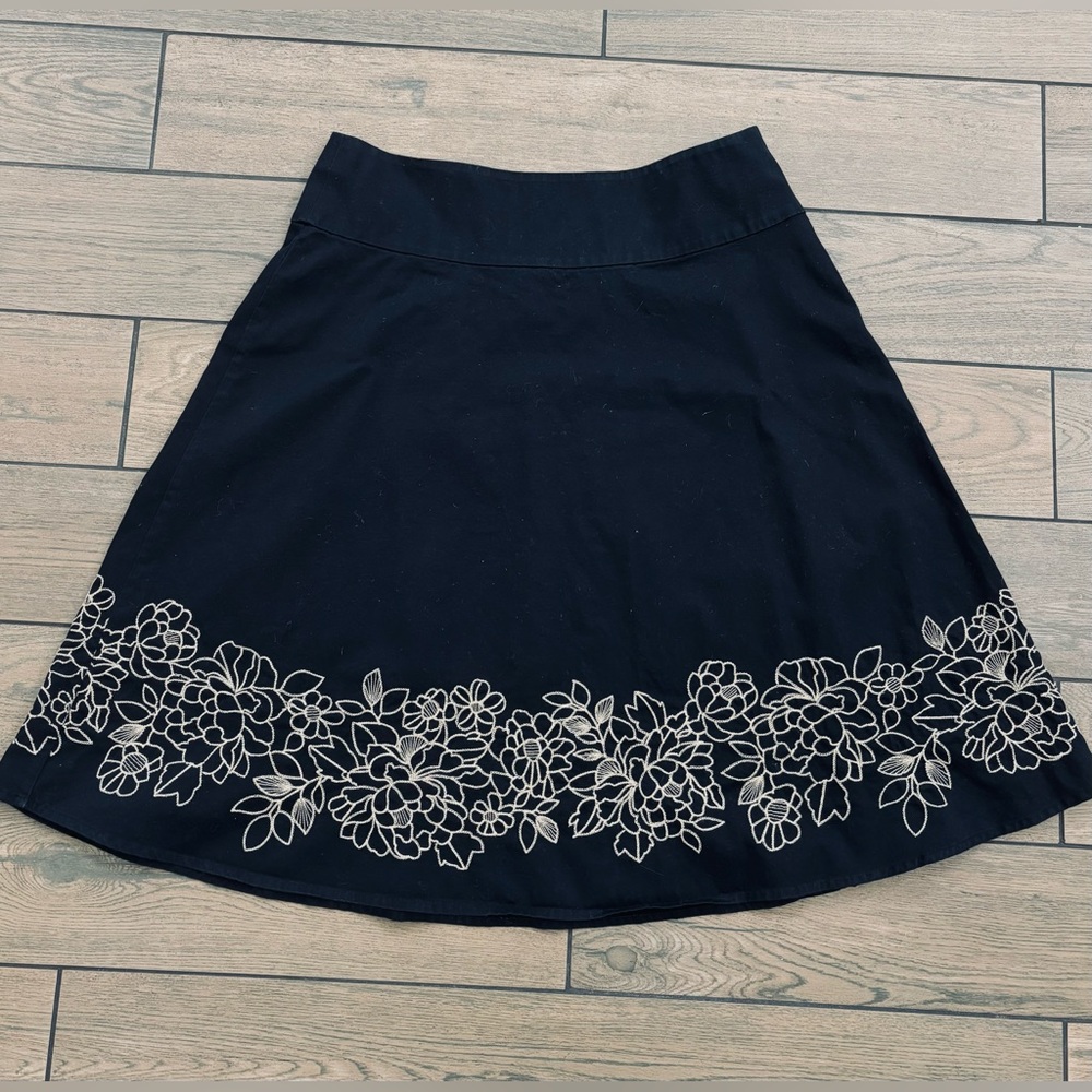 womens jones New York sport black embroidered boho skirt - sz 10
